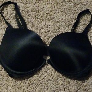 Black plunge bra